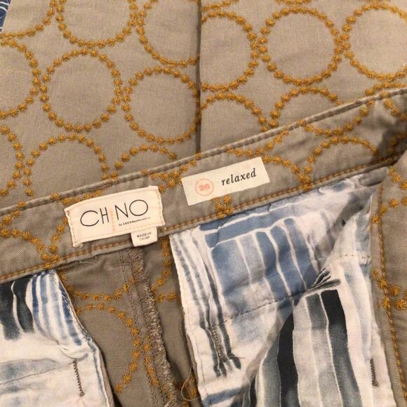 CHINO by Anthropologie Embroidered Mid Rise Relaxed Fit Pants size 26 - Picture 6 of 7